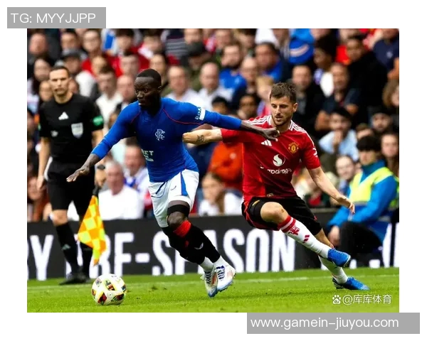 中超联赛曼联与热刺激战成平局数据分析揭示比赛精彩瞬间