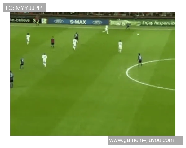 欧冠精彩对决曼联主场大胜那不勒斯帽子戏法引爆全场激情