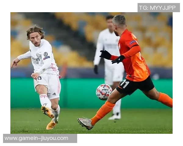 波尔图狂胜热刺6-2补时进球点燃全场激情赛后点评分析