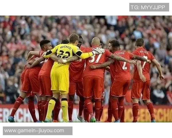 友谊赛精彩回顾利物浦险胜那不勒斯红牌争议引发全场热议 友谊赛精彩回顾利物浦险胜那不勒斯红牌争议引发全场热议