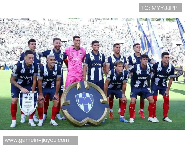 足总杯精彩对决国米逆转多特蒙德6-2全场沸腾瞬间回顾