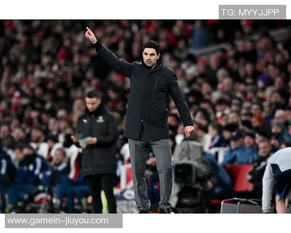 中超激战：那不勒斯逆转阿森纳绝杀瞬间震撼全场赛后深度解析