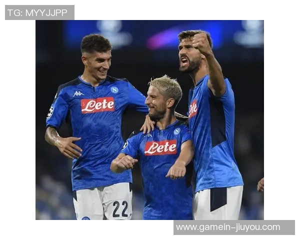 利物浦与那不勒斯友谊赛激战四球乌龙球引发全场狂欢点评